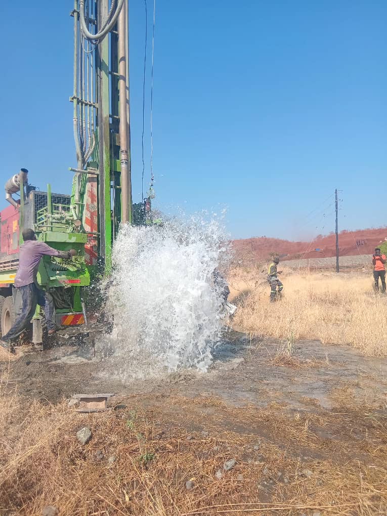 Mwiwa Borehole Drilling rig in operation, Harare Zimbabwe